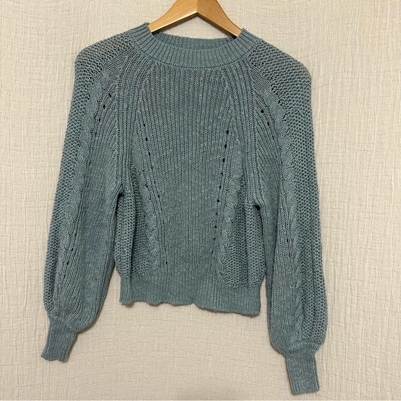 American Eagle Blue Ribbed Sweater size XS - Picture 2 of 6